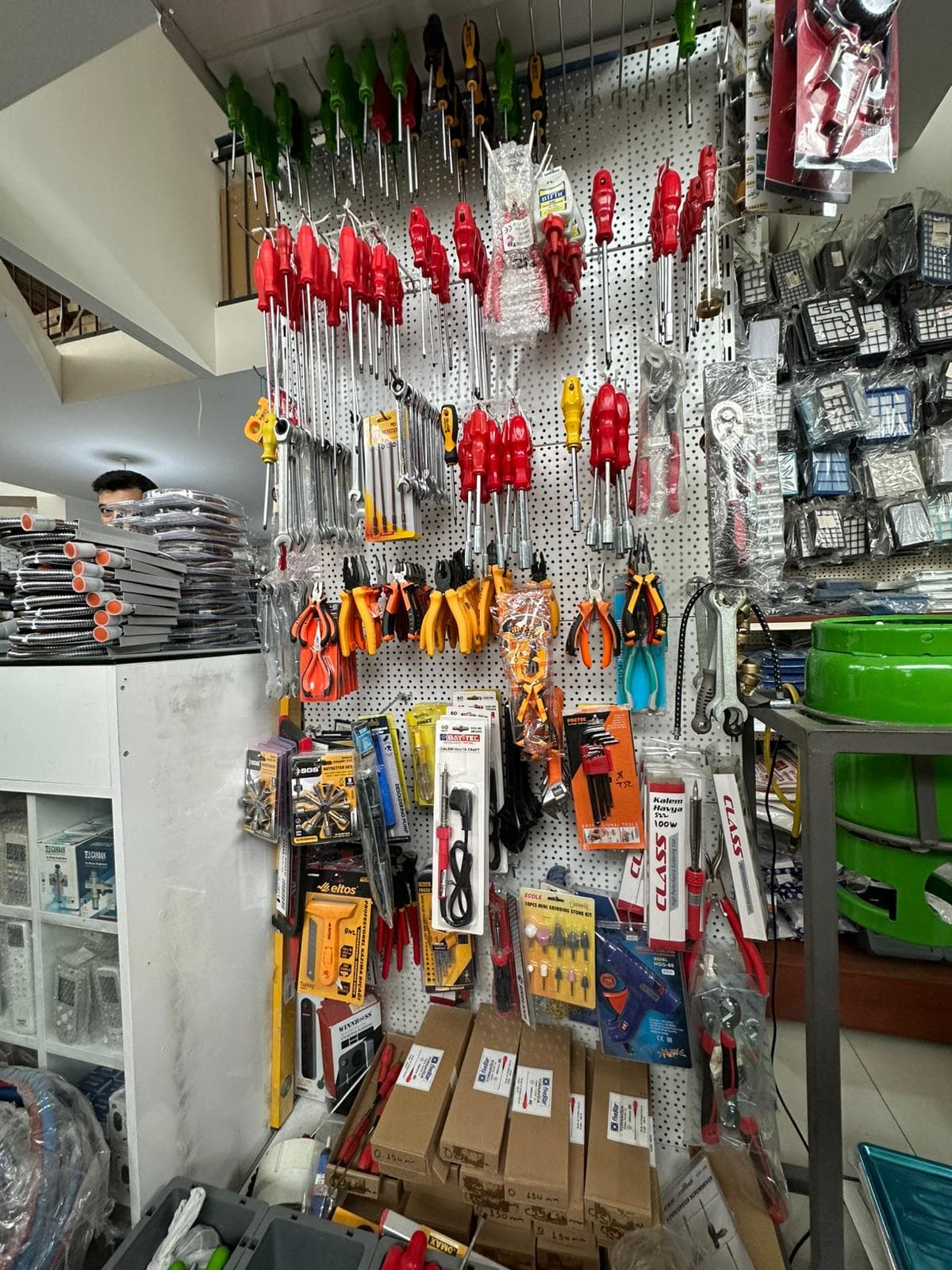 Kombi Elektronik Anakart Raf Sistemi